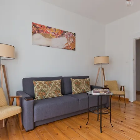 Imperial - Moderna 公寓 *